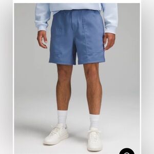 Lululemon NWT Relaxed-Fit Pull-On Short 7" Light Woven